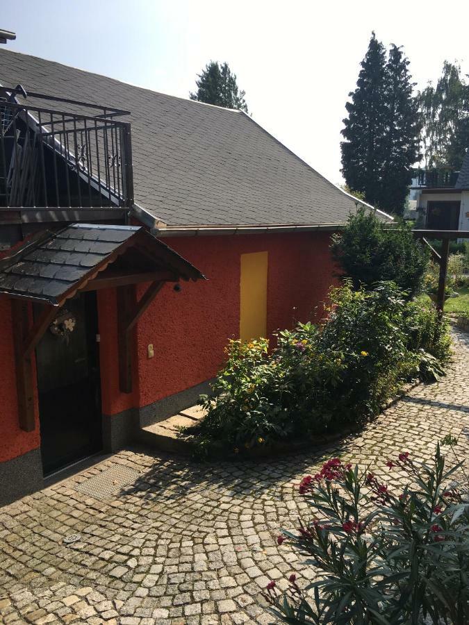 Ferienwohnung Guerth Kleinhennersdorf エクステリア 写真